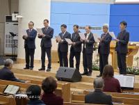 �̹����� Ŭ���Ͻø� ū�̹����� ���� �� �ֽ��ϴ�